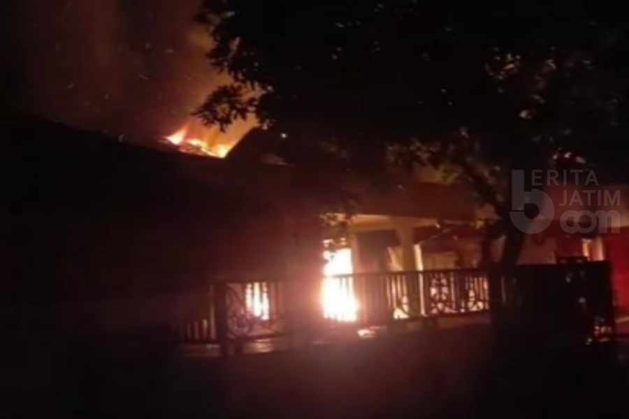Kipas Angin Korslet, Dua Rumah Warga di Sampang Hangus Terbakar