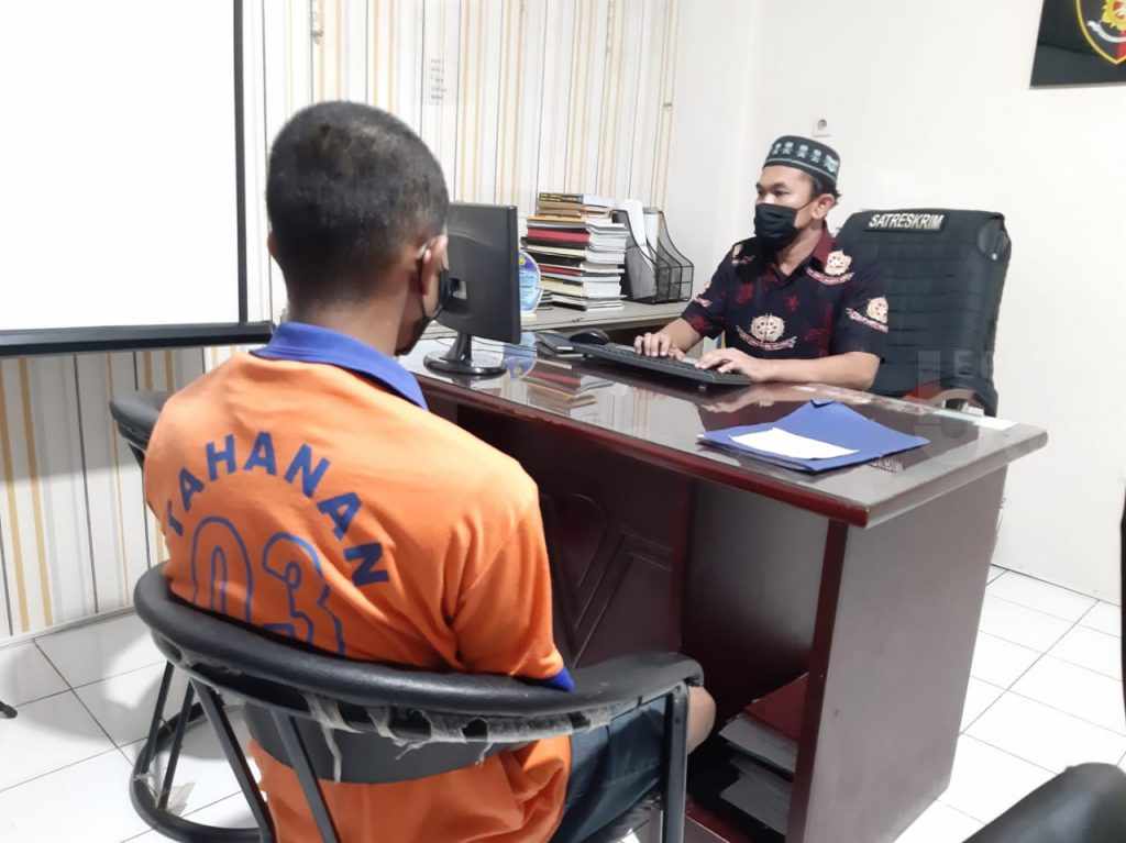 Kisah Si Tukang Intip yang Ketahuan Merekam Perempuan Pipis di Toilet Restoran