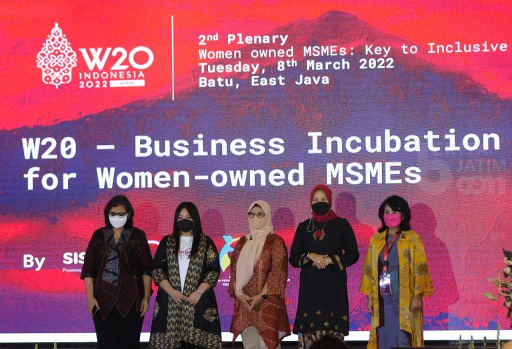 W20 Menginisiasi Aksi Nyata Kemajuan UMKM Perempuan Melalui Transformasi Digital