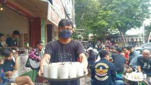 Rayakan Hari Kopi Nasional dengan Ratusan Gelas Arjuna Robusta