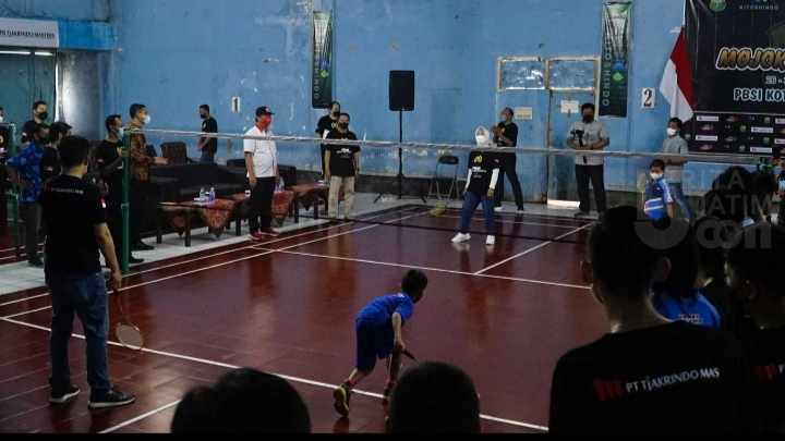 Buka Turnamen Bulutangkis Mojokerto Open 2022, Wali Kota Berharap Bulutangkis Kembali Berjaya