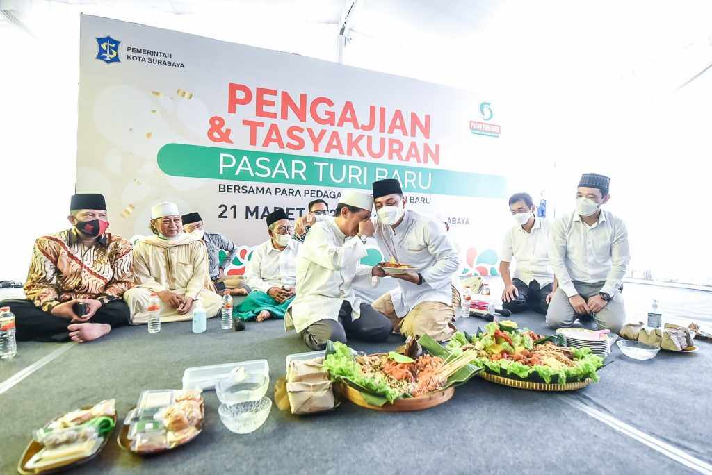 Penantian Panjang Pedagang Pasar Turi Berujung Manis nan Bahagia
