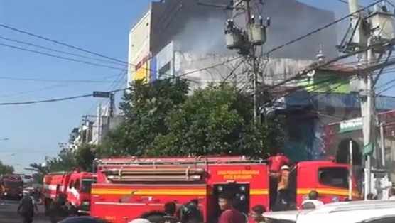 BRI Memastikan Layanan Nasabah BRI Kedungdoro Tetap Aman Pasca Insiden Kebakaran