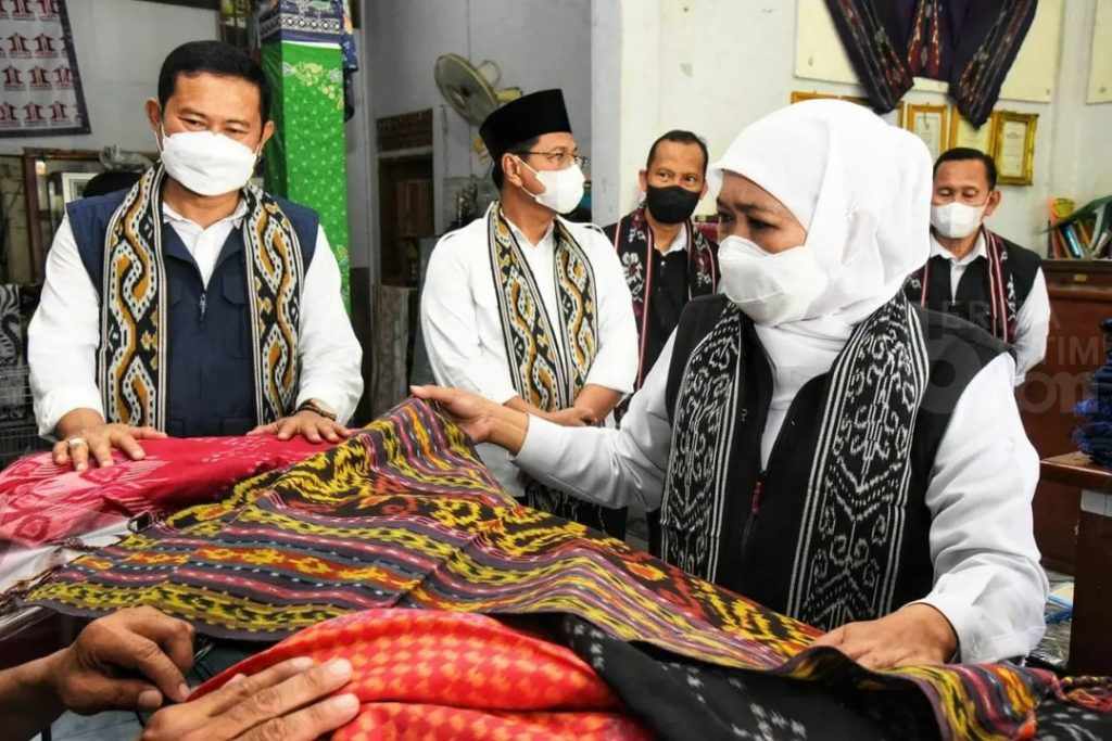 Miliki Tenun Ikat Legendaris, Desa Parengan Lamongan Diusulkan Jadi Desa Devisa