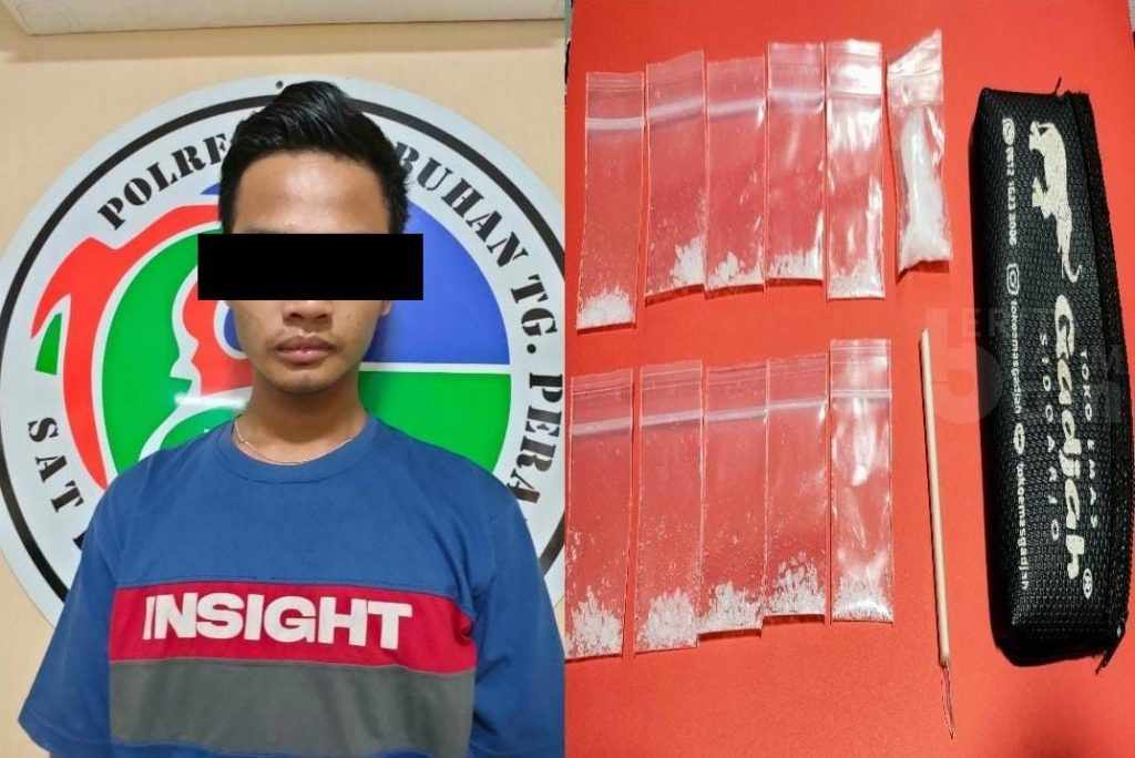 Bandar Tambak Asri Surabaya Asyik Bakar Sabu saat Polisi Datang