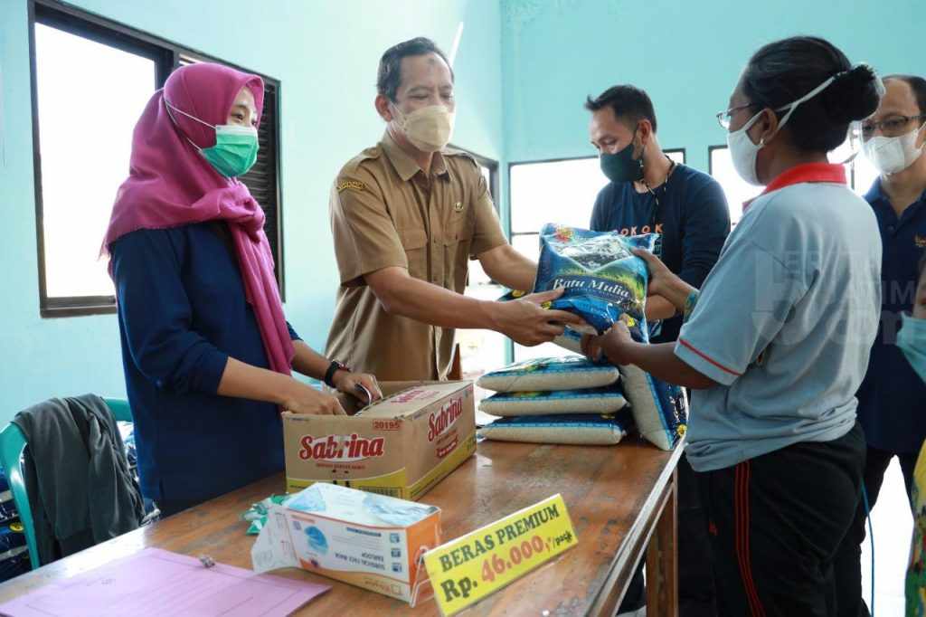 TPID Kota Kediri Sediakan Sembako Murah Berkualitas dalam Operasi Pasar