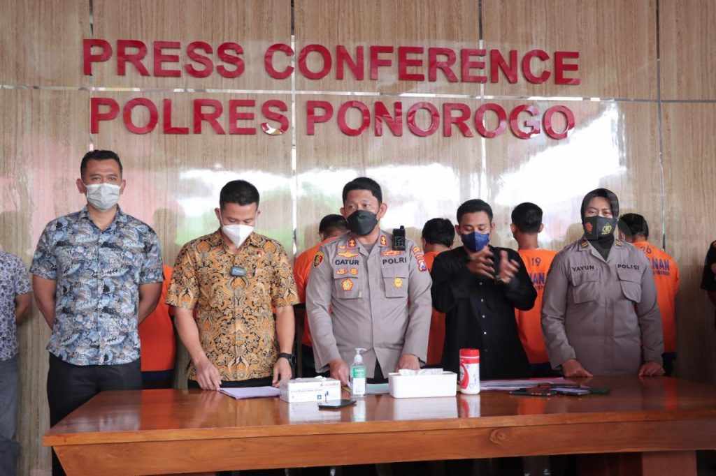 Dugaan Korupsi Proyek Jalan, 4 PNS di Ponorogo Jadi Tersangka