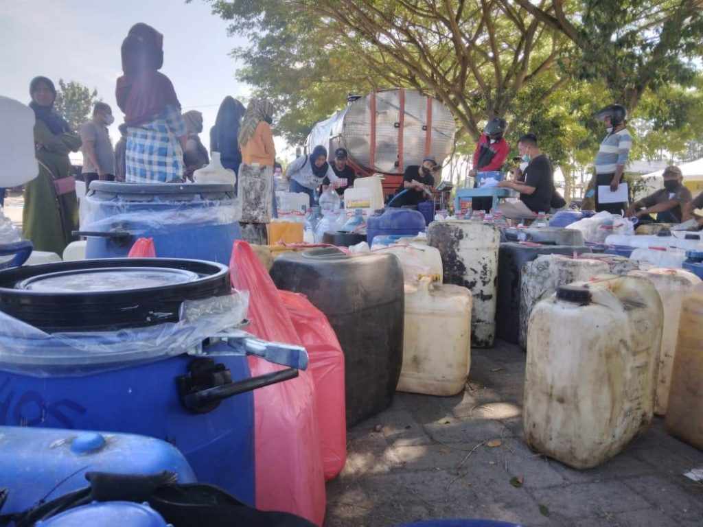 Operasi Pasar Minyak Goreng di Magetan Belum Merata
