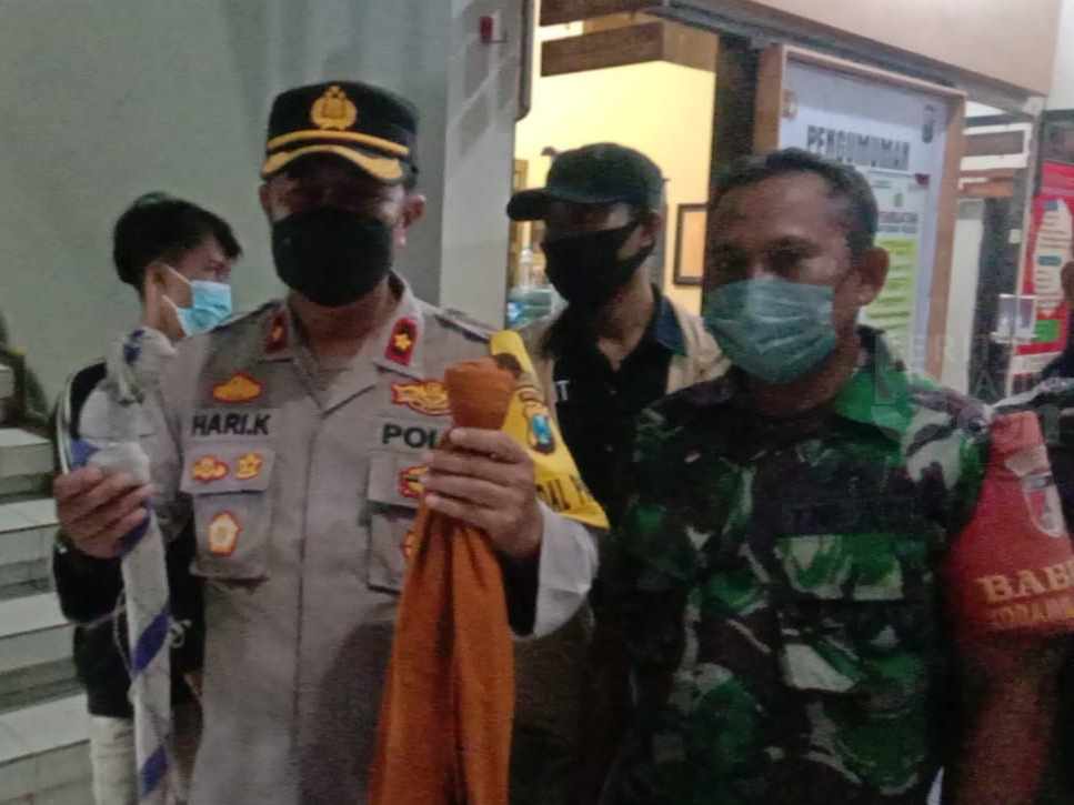 Gunakan Isyarat Kembang Api, Dua Gengster Remaja Tawuran di Jalan Kalibutuh Surabaya