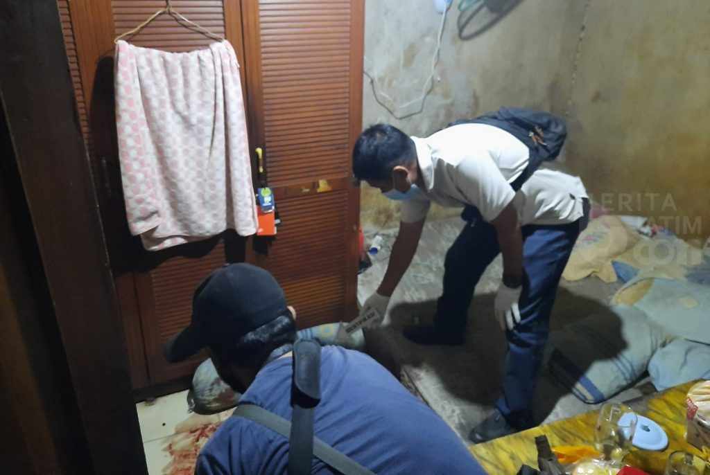 Warga Kedungasem Surabaya Iris Urat Nadi Hingga Meninggal
