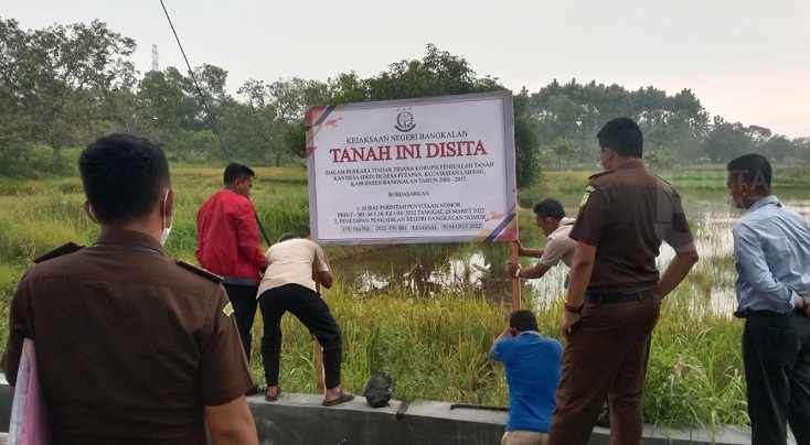 Kejari Bangkalan Sita Tanah Kas Desa 7.215 Meter Persegi