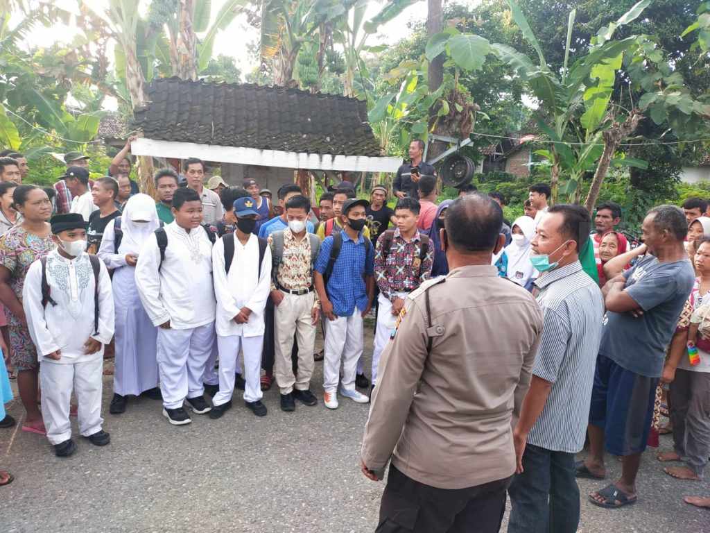 Nasib Pelajar Dampak Penutupan Tambangan Banjarsari Bojonegoro