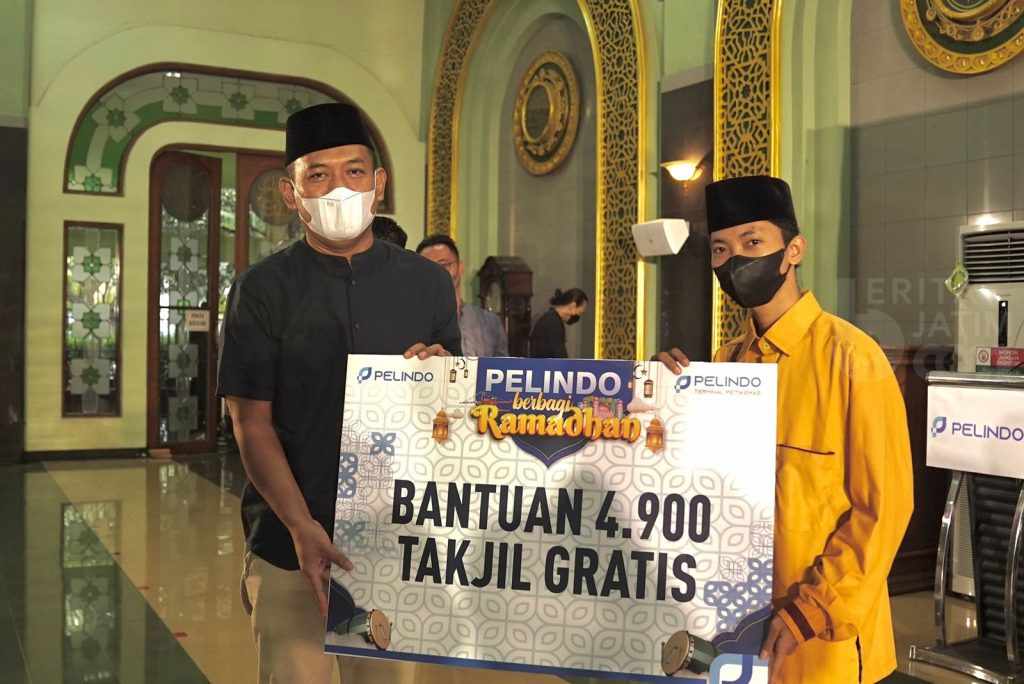 Group Usaha Pelindo Bagikan Ribuan Bantuan Sembako