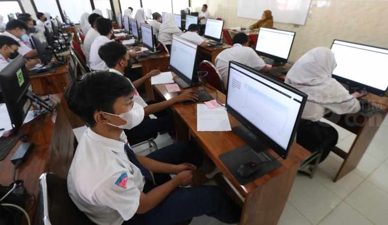 Ujian Sekolah SMP di Gresik Terapkan PTM 100 Persen