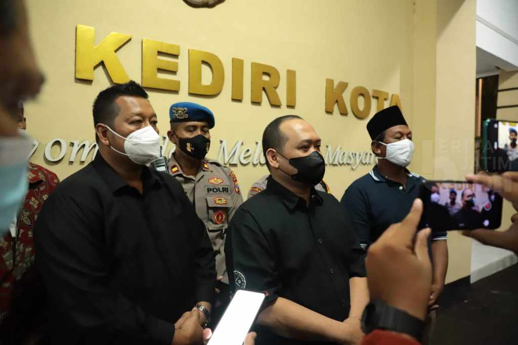 Mengaku Dapat Bisikan Gaib, Pria di Kediri Rusak Pura