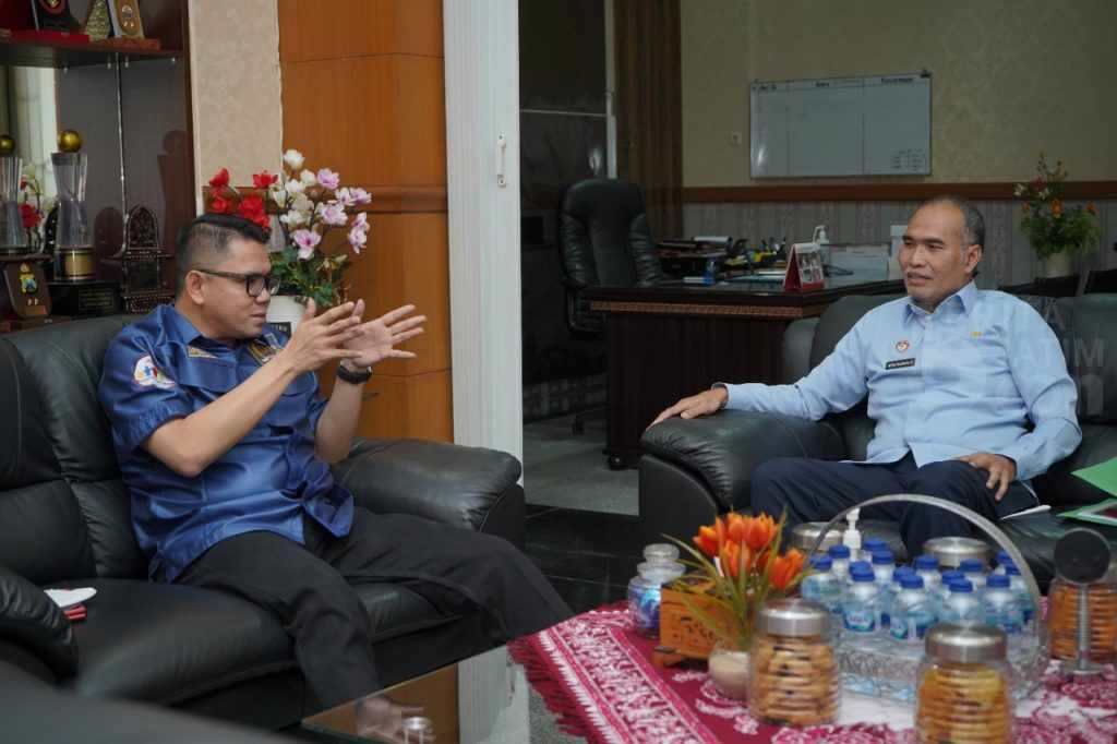 Arteria Dahlan Apresiasi Kinerja Kanwil Kemenkumham