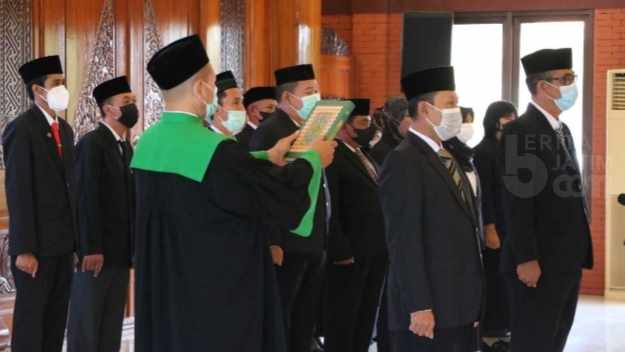 Berlatar Belakang Non ASN, dr Sulaiman Rosyid Dilantik Sebagai Direktur RSU Dr Wahidin Sudiro Husodo
