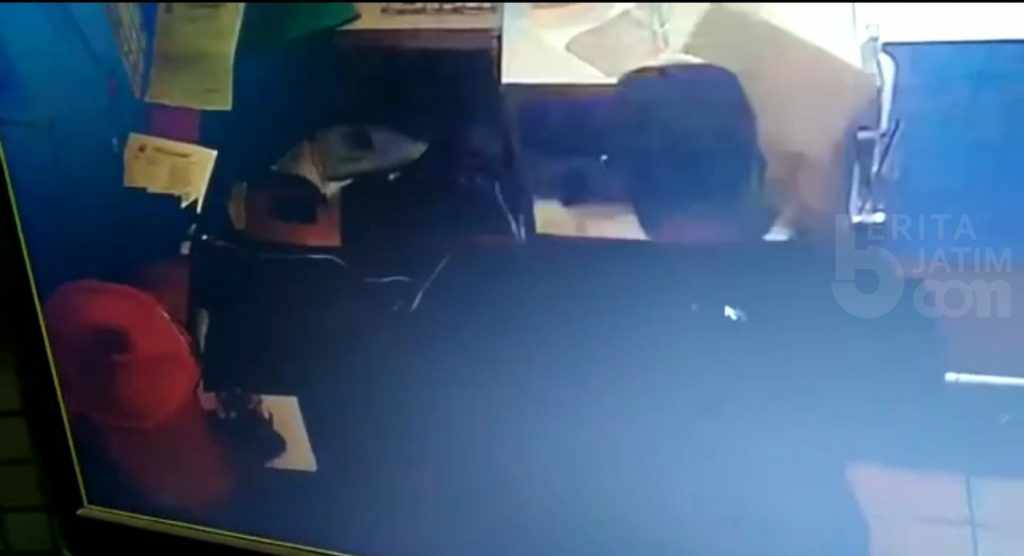 Kantor Dinsos Kabupaten Pasuruan Disatroni Maling, Laptop Raib