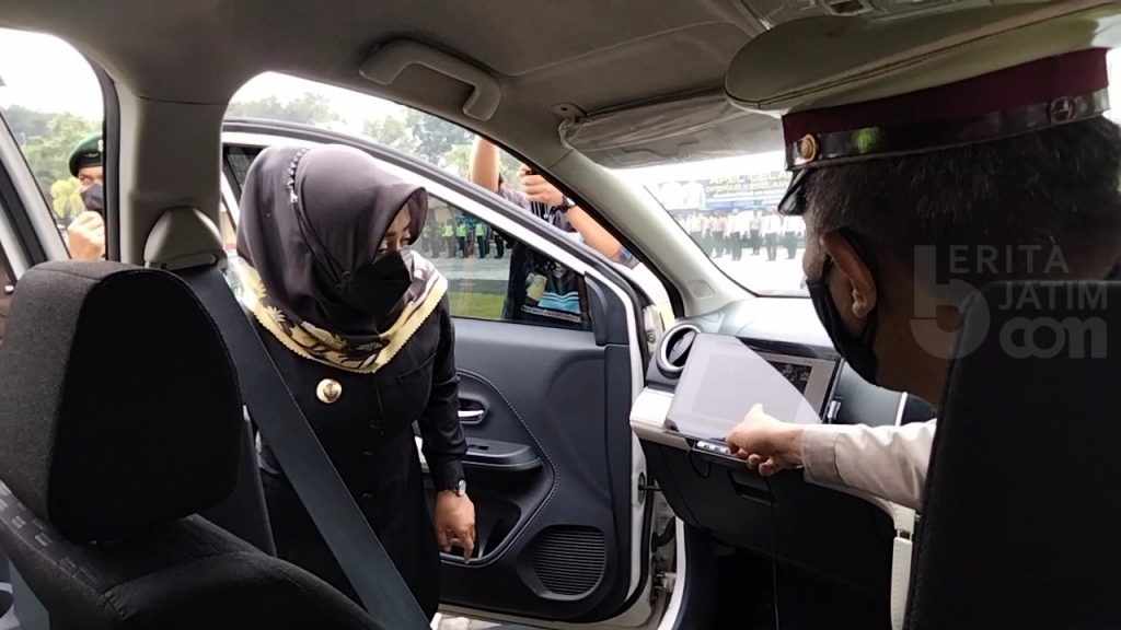Awas! Mobil INCAR Berkeliling di Ruas Jalan Mojokerto saat Lebaran 2022