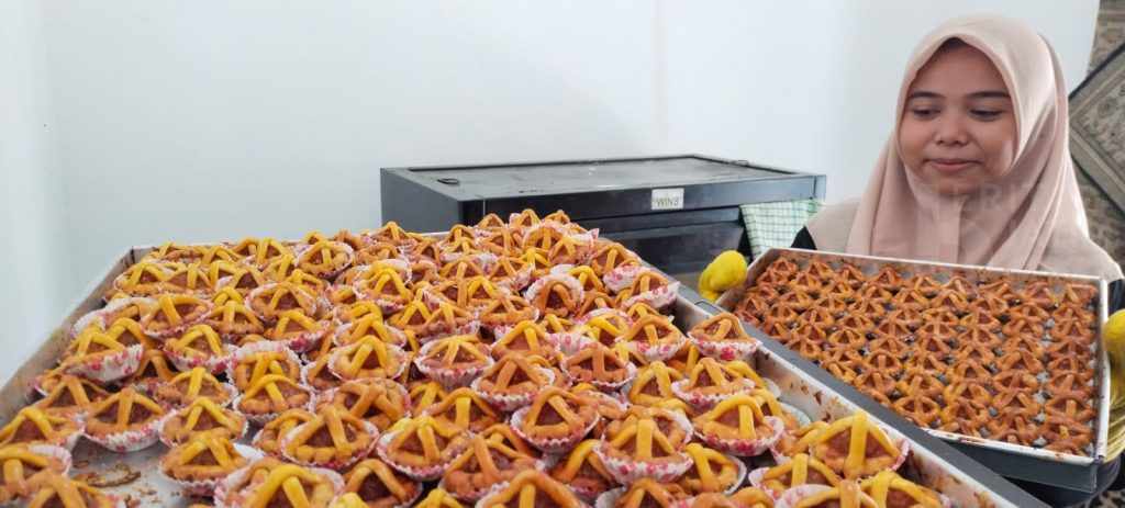 Produsen Pie Nanas Candaria Kediri Banjir Permintaan Lebaran