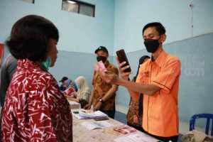 24.713 KPM Kota Kediri Terima Bansos Minyak Goreng