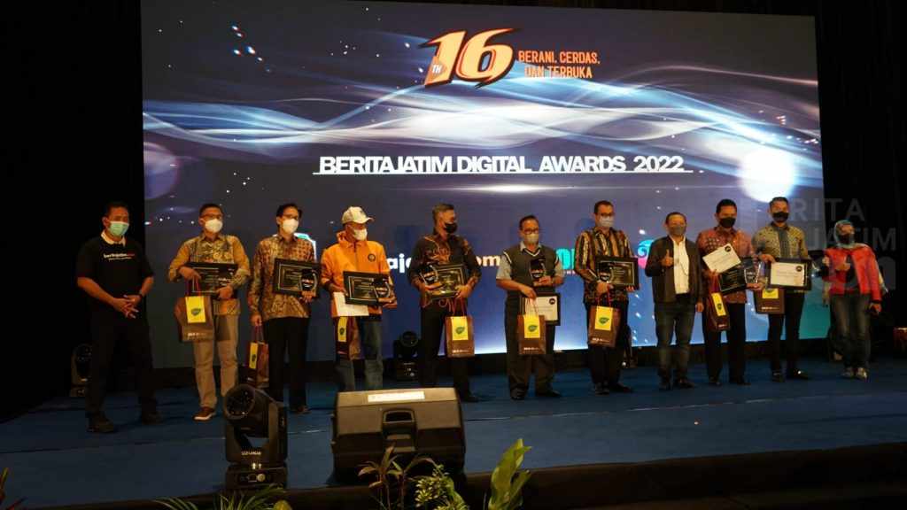 PT Campina Ice Cream Industry Tbk Raih Penghargaan Beritajatim Digital Award