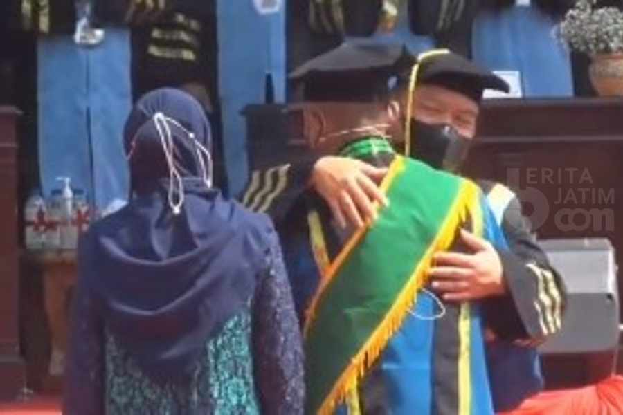 Kisah Haru Tukang Gorengan Lulus Jadi Prajurit TNI, Sampai Dipeluk KSAD Jenderal Dudung Abdurachman
