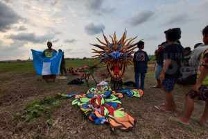 Terbangkan ‘Naga’ Jadi Aktivitas Ngabuburit Favorit Warga Lamongan
