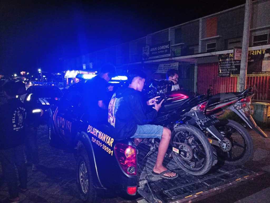 Geber Knalpot Brong seperti Helikopter, Nangis saat Motornya Diangkut Polisi