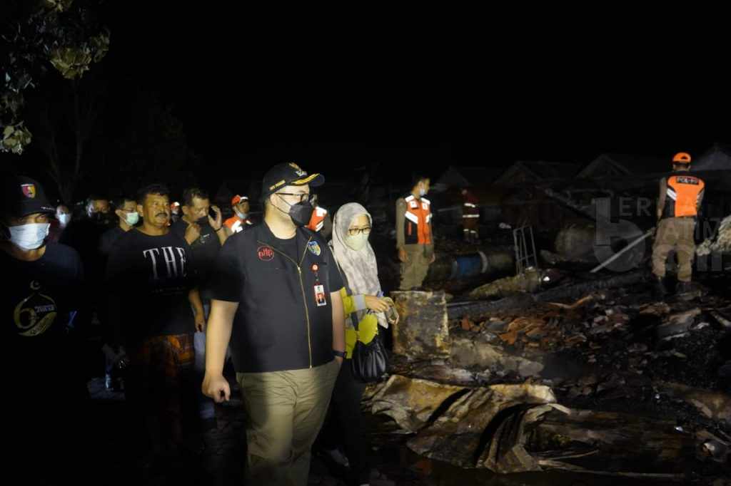 Bupati Kediri Tinjau Pasar Purwokerto Ngadiluwih Terbakar