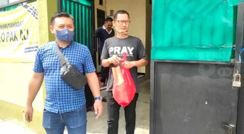Kejari Surabaya Tangkap Mantan Kepala Sekolah di Surabaya Barat