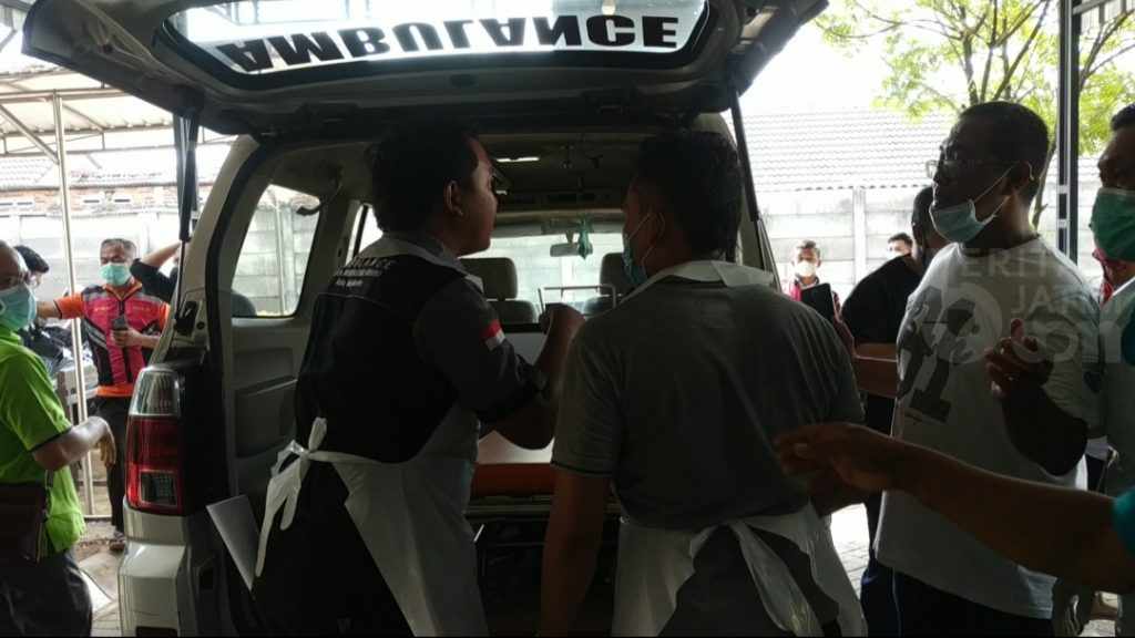 Pemkot Mojokerto Fasilitasi Pemulangan Jenazah Korban Kecelakaan di Tol Sumo KM 713+200