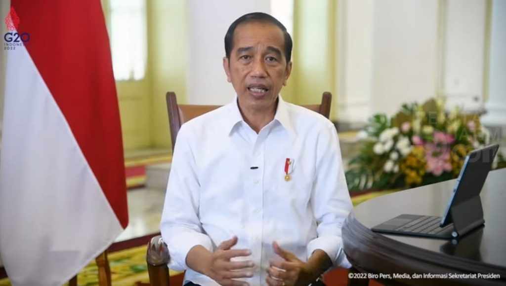 Akhirnya Pemerintah Izinkan Masyarakat Tak Bermasker di Ruang Terbuka