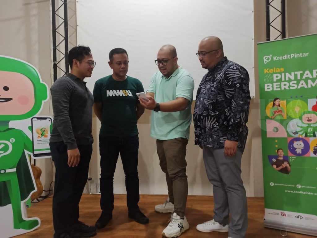 Kredit Pintar Ajak UMKM di Surabaya Mengulik Peluang Bisnis
