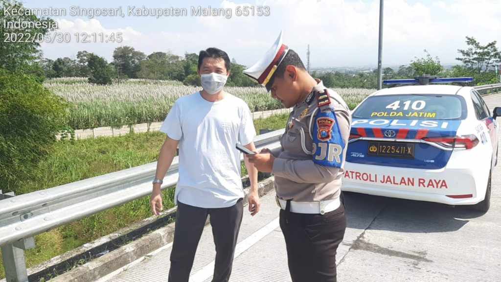 Pengguna Jalan Tol Pandaan-Malang Dilempar Batu Oleh Anak-anak