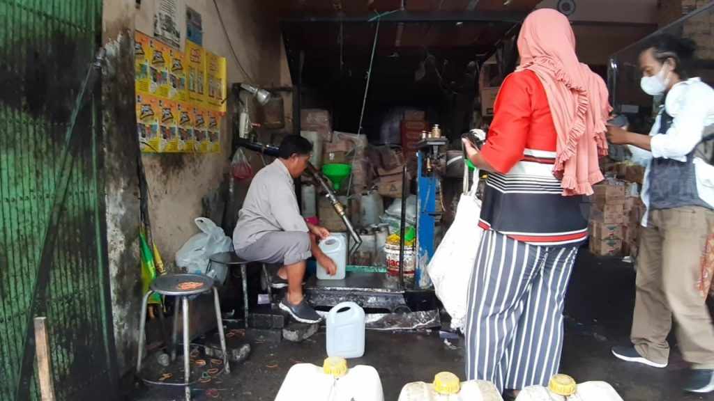 Subsidi Dicabut, Pedagang Migor Curah di Magetan Mengaku Belum Diberitahu Distributor