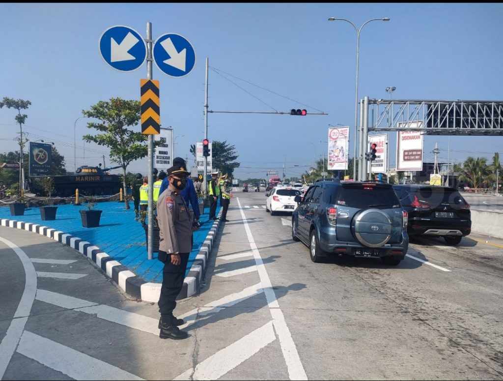 Interchange Tol Dumpil Madiun Mulai Longgar