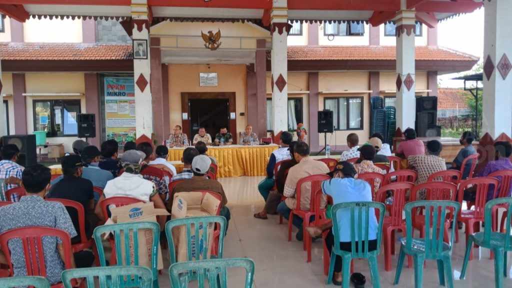 Aksi Spontanitas Dilakukan Salah Satu Bacalon Pilkades di Mojokerto