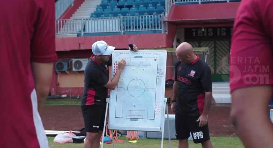 Sore Ini, Madura United Latihan di SGB