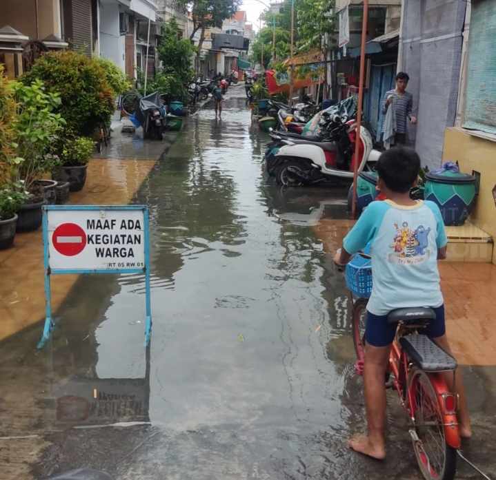 BPBD Gresik Pastikan Banjir Rob Masih Batas Aman