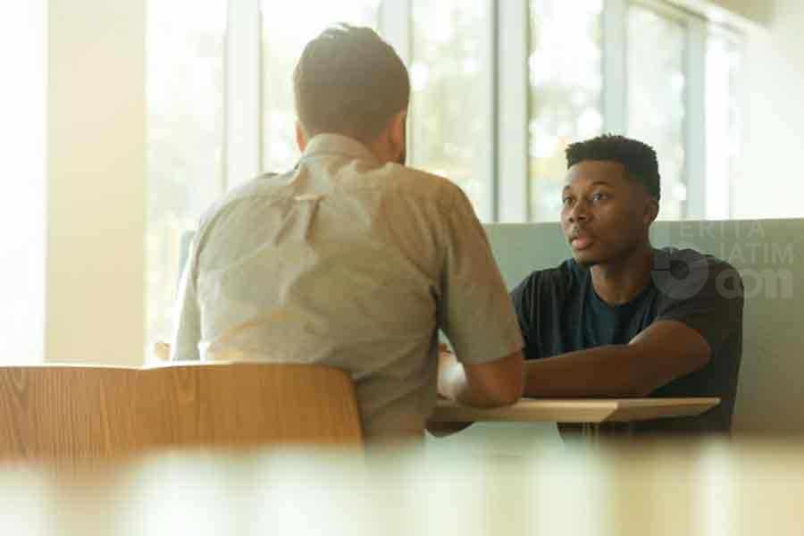 Sering Mengeluh? Ini Dampak Buruknya Bagi Kesehatan Mental