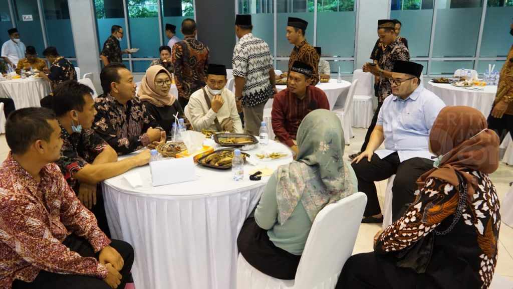 Bupati Kediri Pelototi Pelayanan Desa kepada Masyarakat