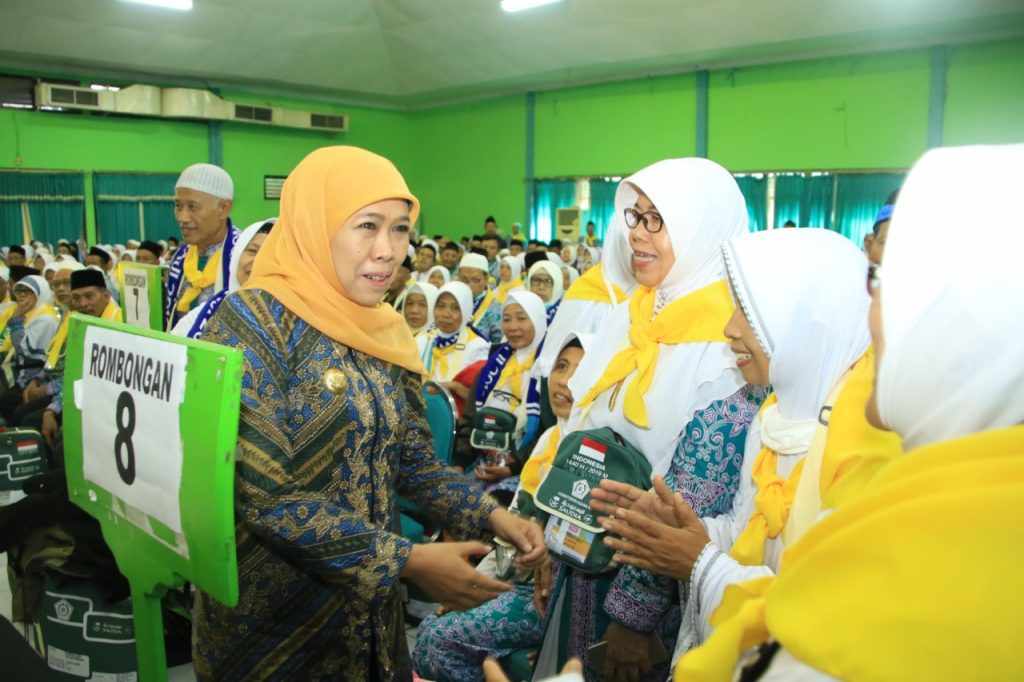 Khofifah: Jangan Sampai Batal Haji Karena Vaksin Belum Lengkap