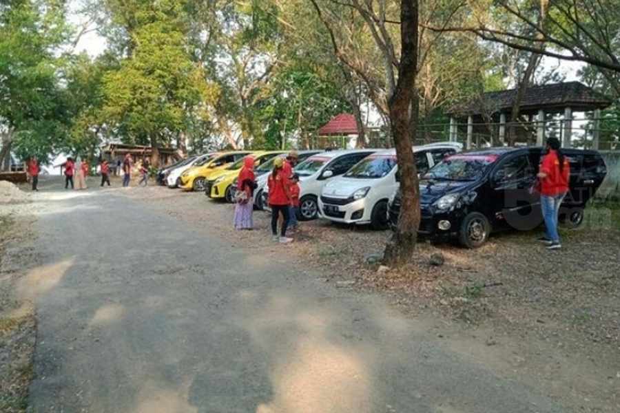 Selama Libur Lebaran, Lebih Dari 5.000 Pengunjung Padati Waduk Gondang Lamongan