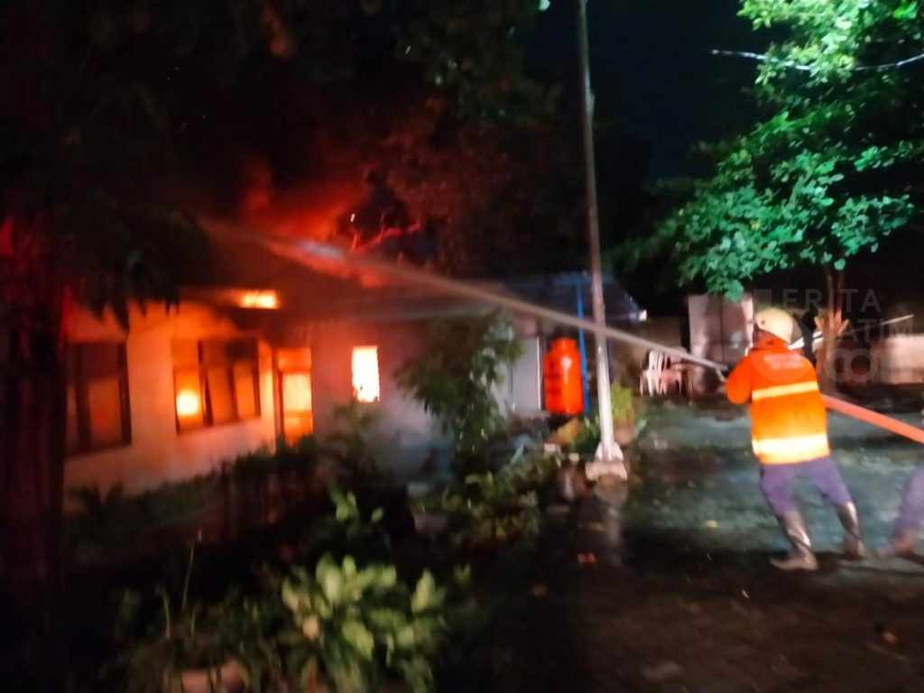 Kebakaran Surabaya, Puskesmas Kali Kedinding Hangus, 1 Korban Sesak Napas