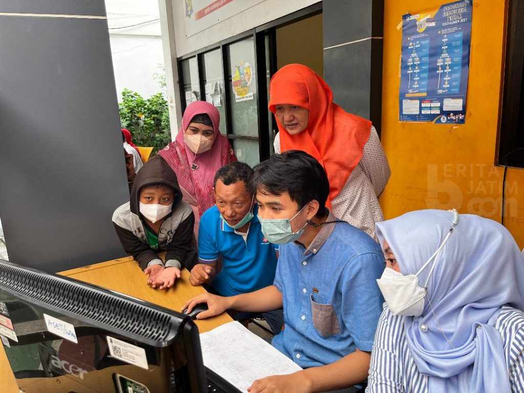 Sidak Posko Pengaduan PPDB, DPRD Surabaya: Solutif
