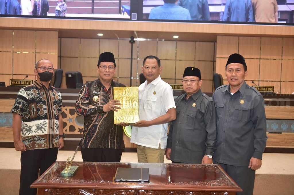 Legislatif Lamongan Setujui Pertanggungjawaban Pelaksanaan APBD 2021