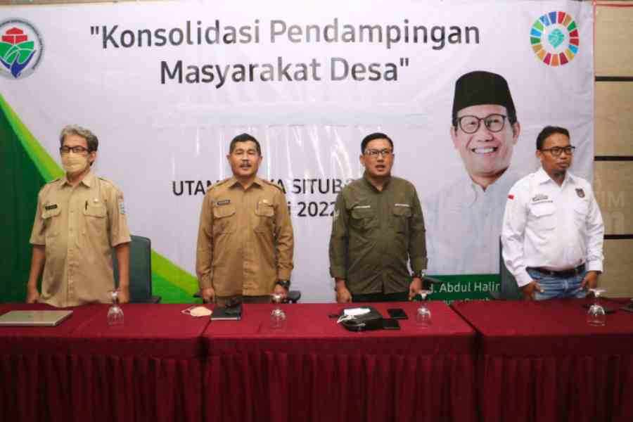 Kemendes PDTT Sosialisasi Program Dana Desa di Probolinggo