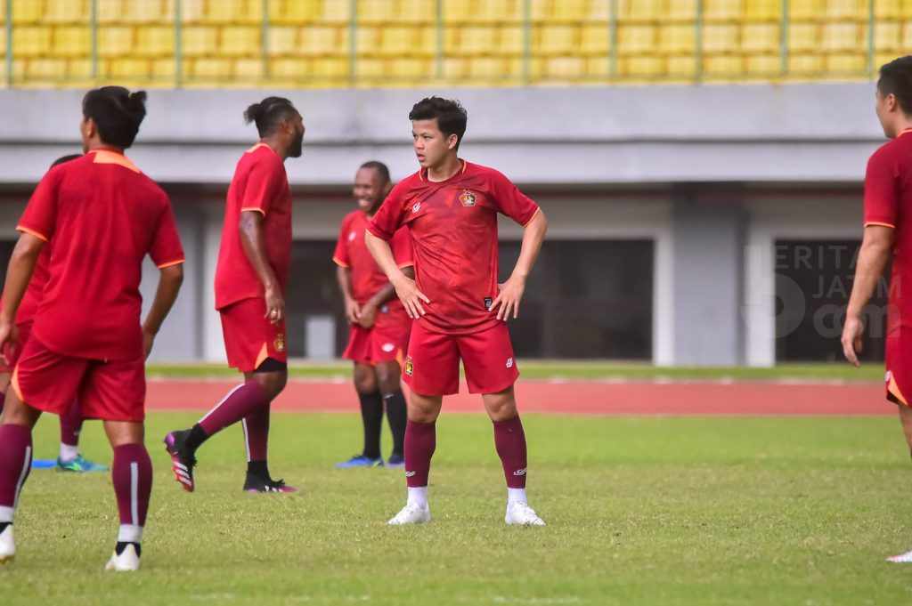 Gelandang Tengah Persik Kediri Akui Sempat Nervous