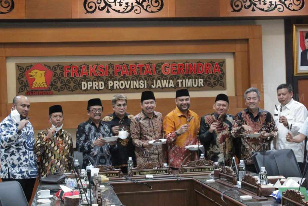 Fraksi Gerindra Jatim Kampanyekan Makan Daging Sapi